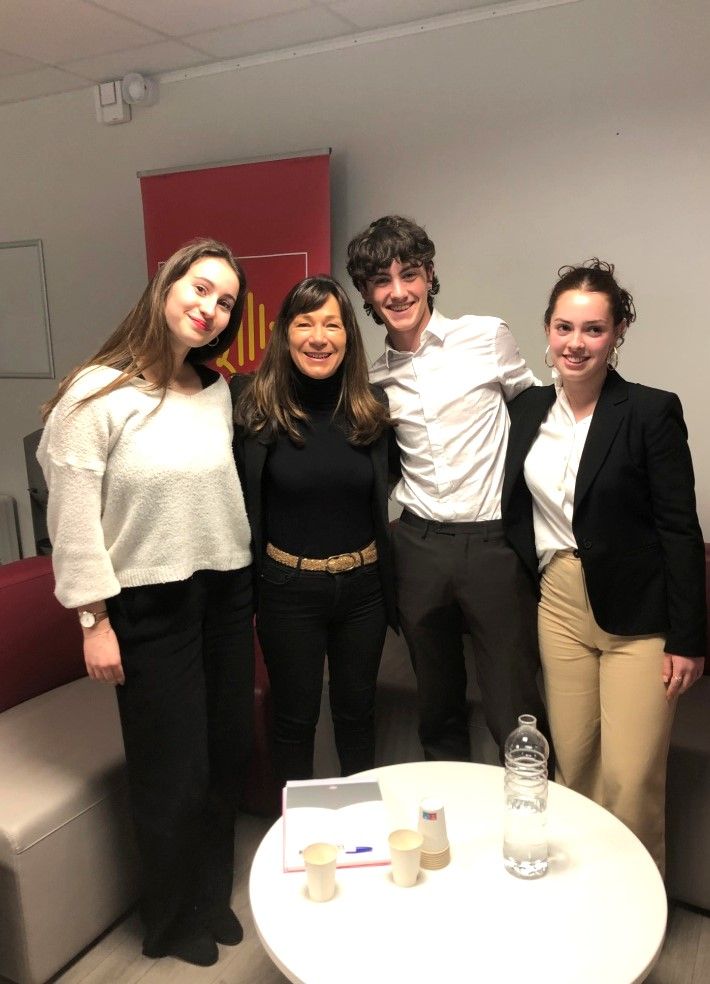 Entourant Muriel Ababie, les trois Gersois élus au Conseil Régional Jeunes d'Occitanie